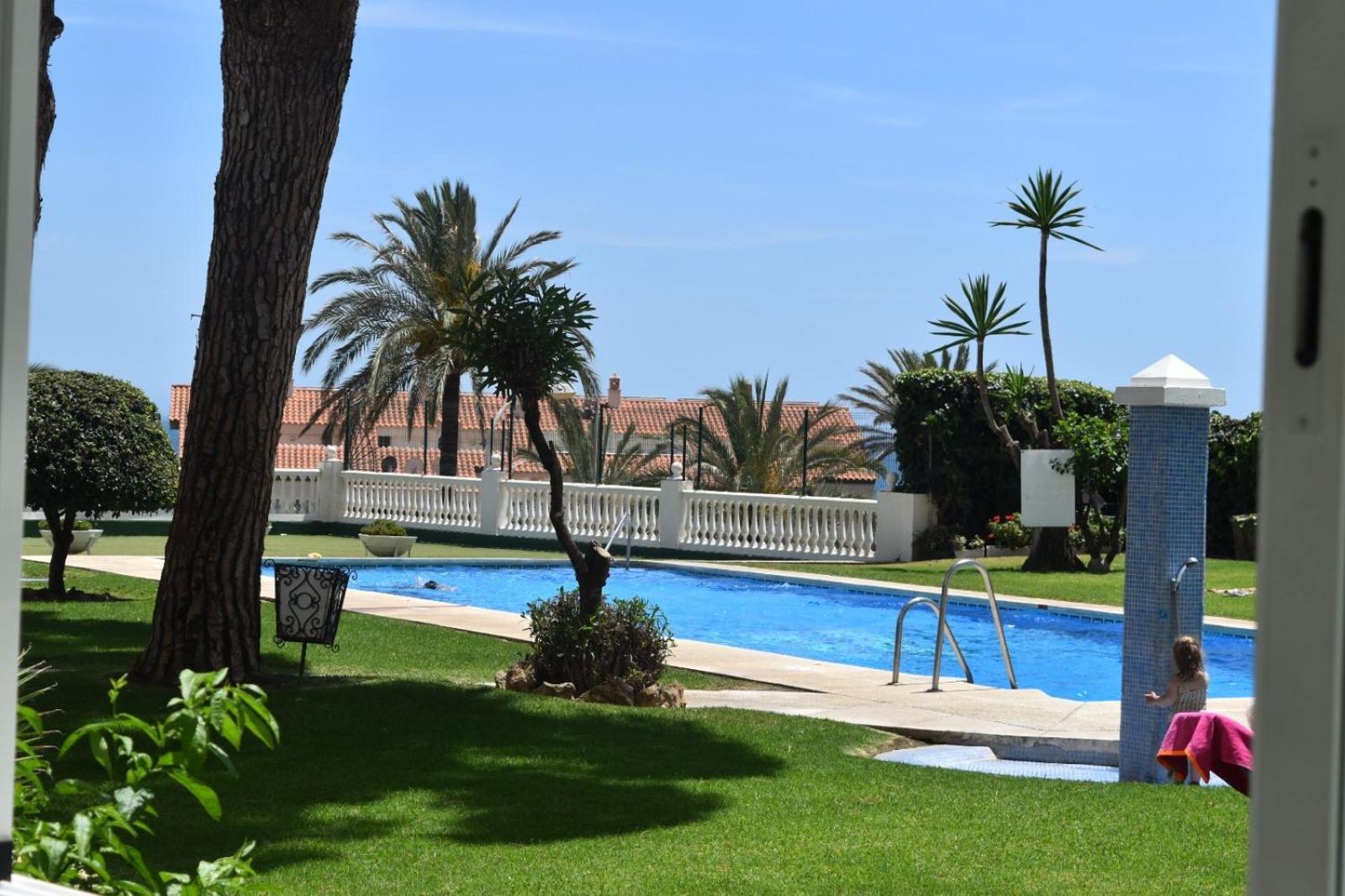 Apartamentos De Los Cisnes Benalmádena Eksteriør bilde